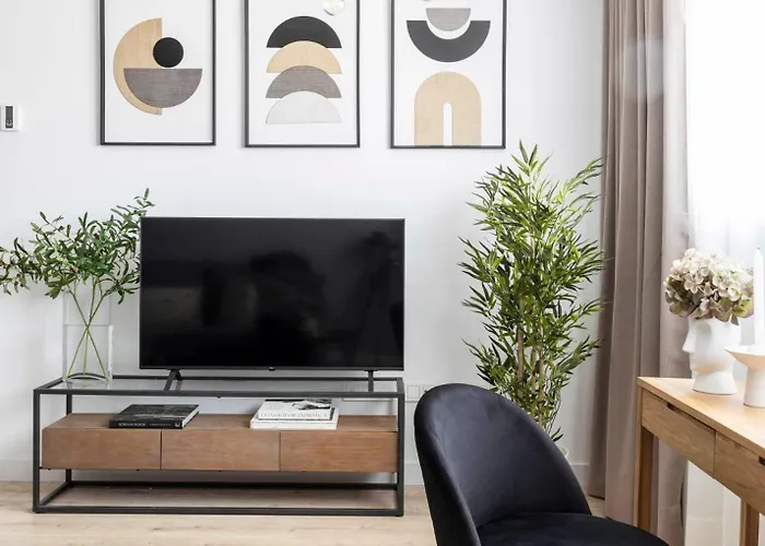 Urban Sky By Pando Apartments 26K